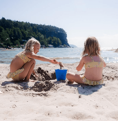 How to choose the right swimming spot for your family